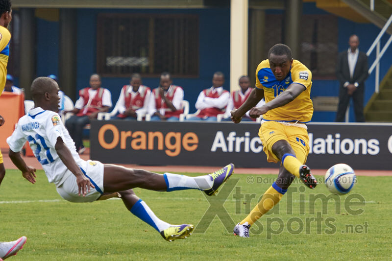 Sugira strikes to claim his second goal! [Rwanda vs Gabon, CHAN - Group A, 20 Jan 2016 in Kigali, Rwanda.  Photo © Darren McKinstry 2016, www.XtraTimeSports.net]