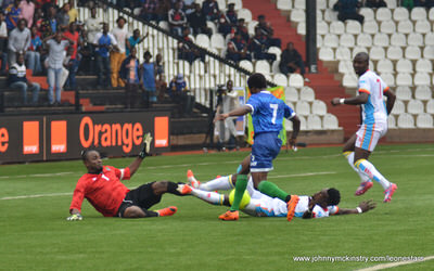 George Davies puts DR Congo defence under pressure     [Leone Stars v DR Congo, 10 September 2014 (Pic © Darren McKinstry / www.johnnymckinstry.com)]